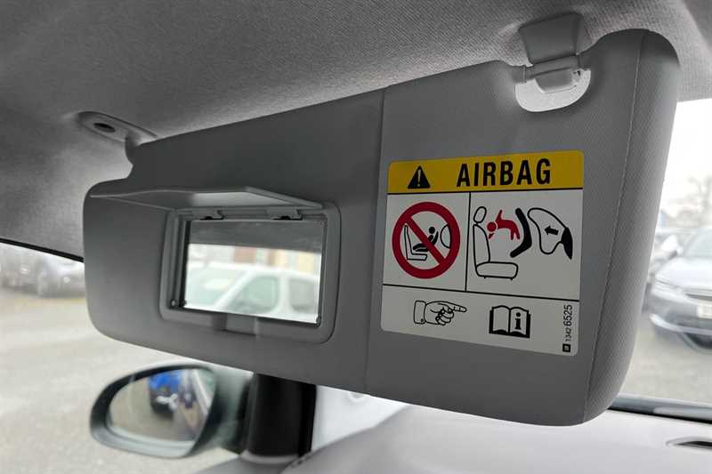 Used Vauxhall ADAM 2018 for sale - 77513196: Photo 31