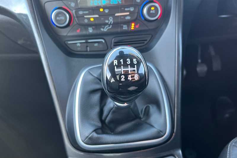 Used Ford Kuga 2019 for sale - 77146969: Photo 32