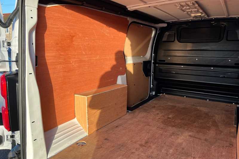 Used Vauxhall Vivaro 2024 for sale - 77513501: Photo 25