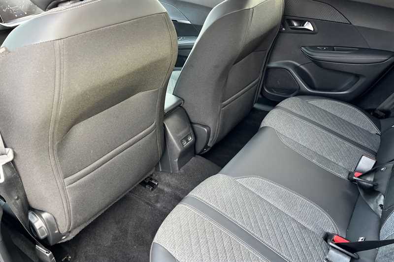 Used Peugeot 2008 2024 for sale - 77146911: Photo 37