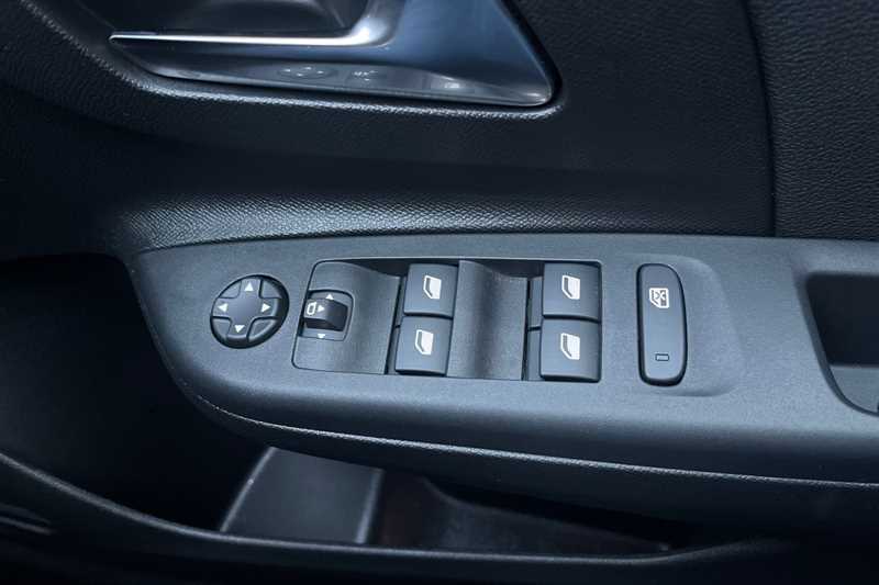 Used Vauxhall Corsa 2024 for sale - 77513820: Photo 16