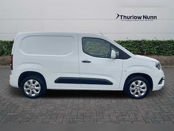 Used Vauxhall Combo 2021 for sale - 76204406: Photo