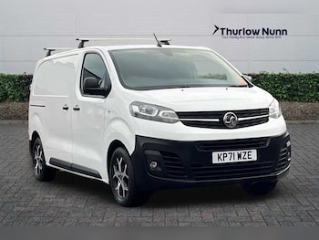 Vauxhall Vivaro feature image