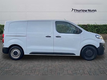 Used Vauxhall Vivaro 2023 for sale - 77472027: Photo