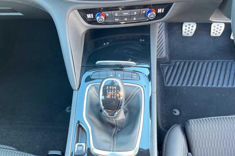 Used Vauxhall Insignia 2019 for sale - 76842340: Photo 14