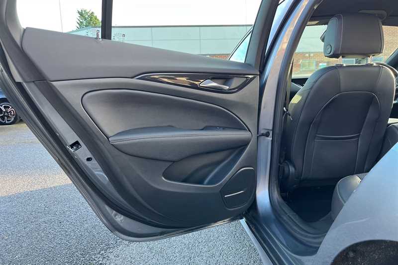 Used Vauxhall Insignia 2019 for sale - 76842340: Photo 48