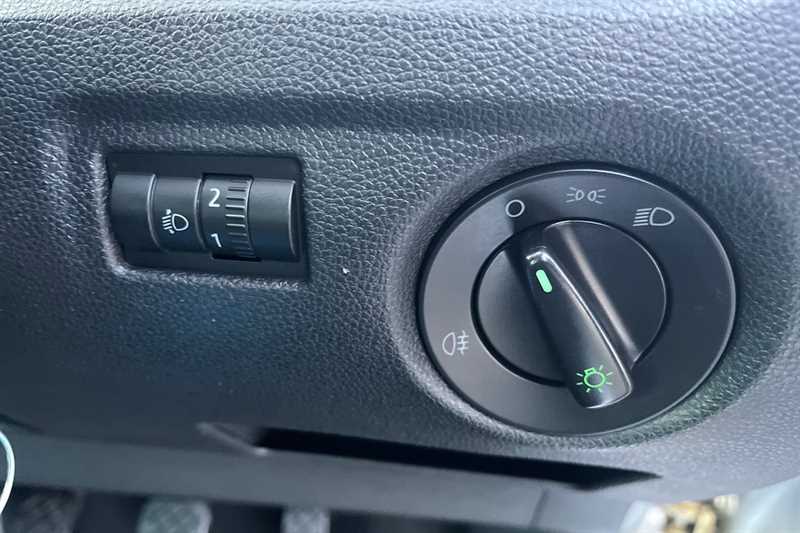 Used Skoda Roomster 2014 for sale - 77588749: Photo 30