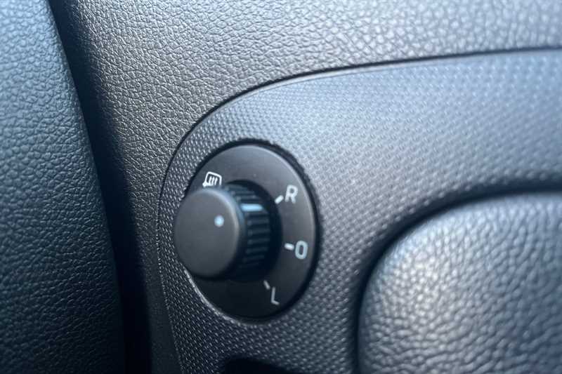 Used Skoda Roomster 2014 for sale - 77588749: Photo 51