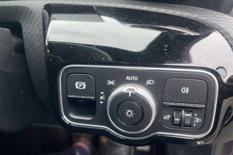 Used Mercedes-Benz A-Class 2022 for sale - 77513460: Photo 36