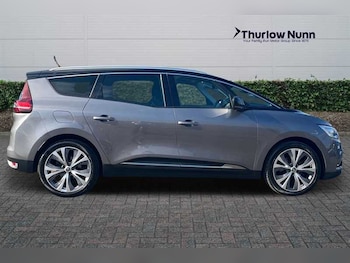 Used Renault Grand Scenic 2020 for sale - 75580417: Photo