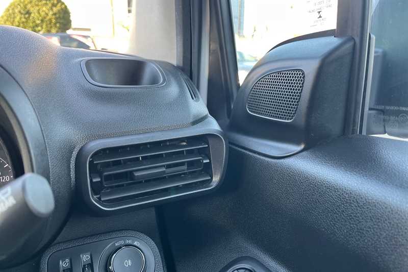 Used Vauxhall Combo 2022 for sale - 77146714: Photo 25