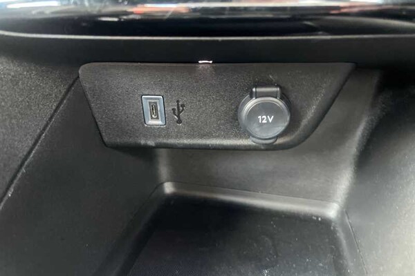 Used Vauxhall Corsa 2023 for sale - 76034119: Photo 33