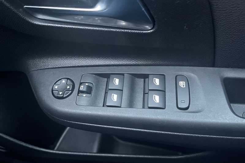 Used Vauxhall Corsa 2022 for sale - 77232579: Photo 16