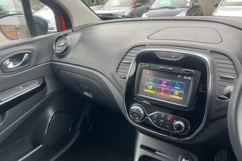 Used Renault Captur 2016 for sale - 77648396: Photo 14