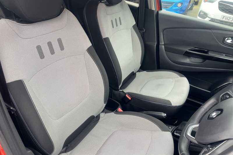 Used Renault Captur 2016 for sale - 77648396: Photo 39