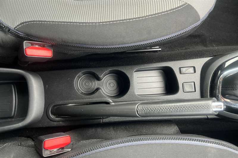 Used Renault Captur 2016 for sale - 77648396: Photo 50