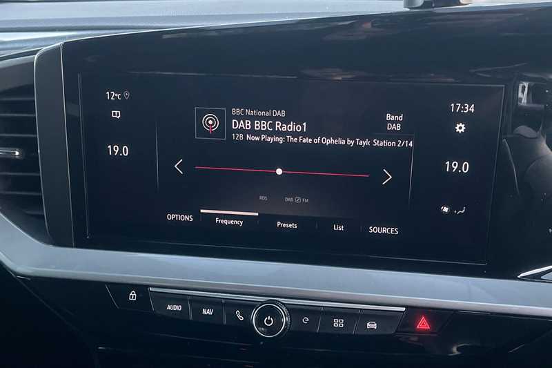 Used Vauxhall Mokka Electric 2024 for sale - 76328417: Photo 17