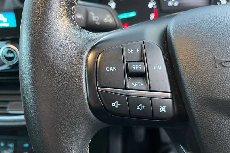 Used Ford Fiesta 2018 for sale - 76705770: Photo 21