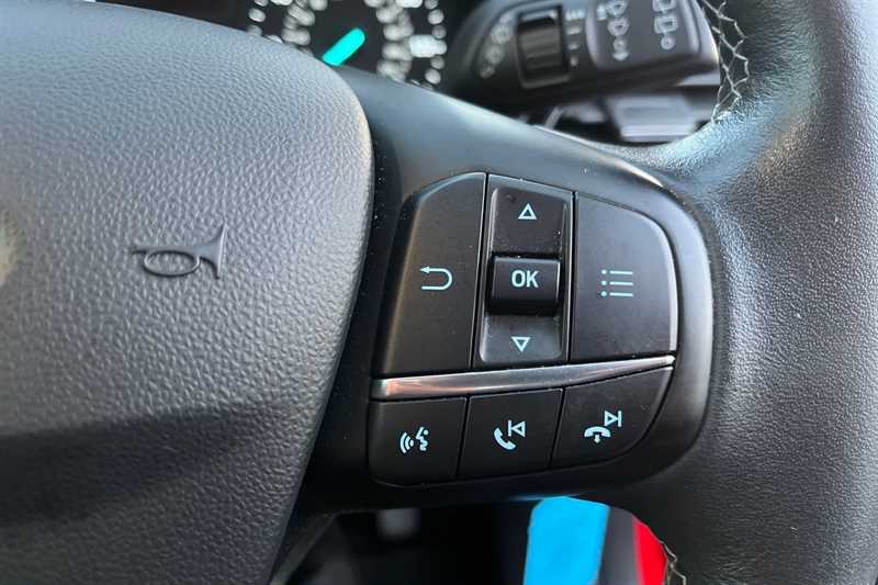 Used Ford Fiesta 2018 for sale - 76705770: Photo 22