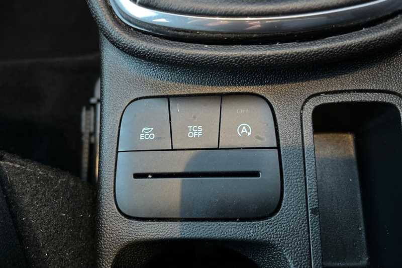 Used Ford Fiesta 2018 for sale - 76705770: Photo 45