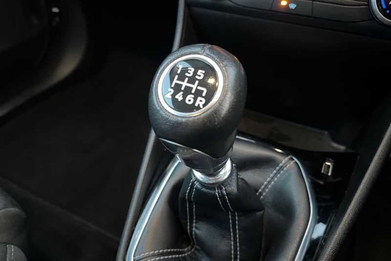 Used Ford Fiesta 2018 for sale - 76705770: Photo 46