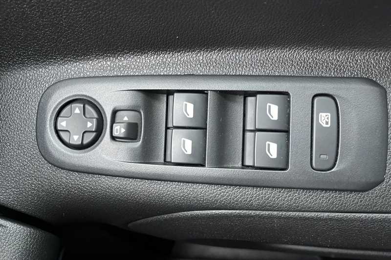 Used Vauxhall Combo Life 2022 for sale - 77471884: Photo 16