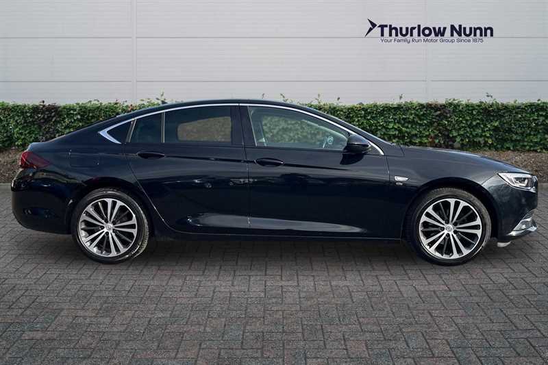Used Vauxhall Insignia 2019 for sale - 76420588: Photo 2