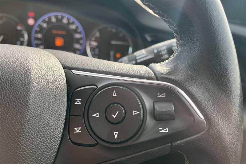 Used Vauxhall Insignia 2019 for sale - 76420588: Photo 22