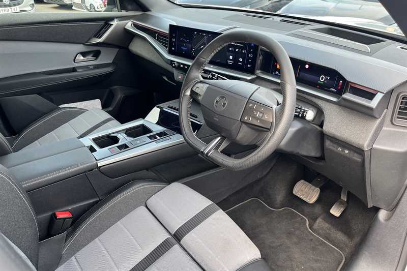 Used Vauxhall Grandland 2024 for sale - 77471052: Photo 10