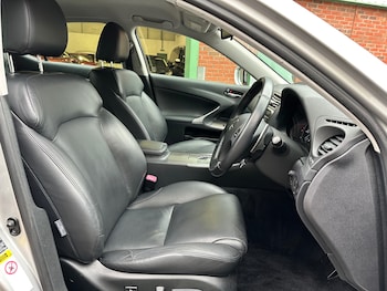 Used Lexus IS 2007 for sale - 76082804: Photo