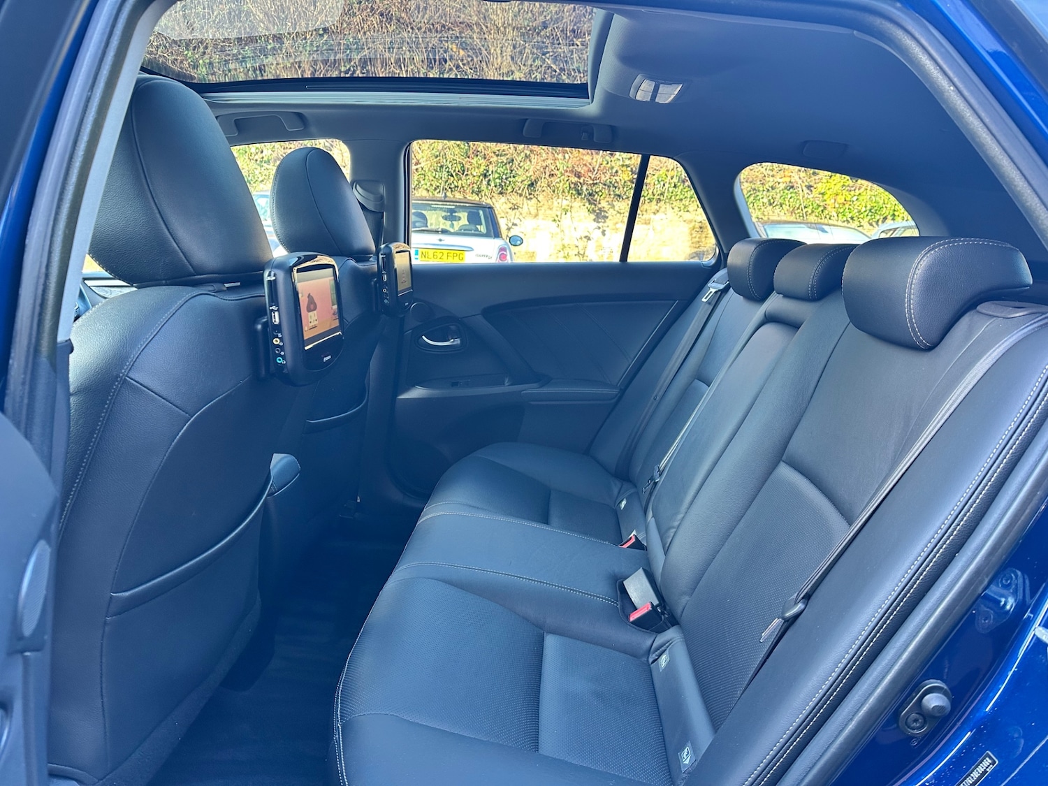 Used Toyota Avensis 2015 for sale - 77310886: Photo 15