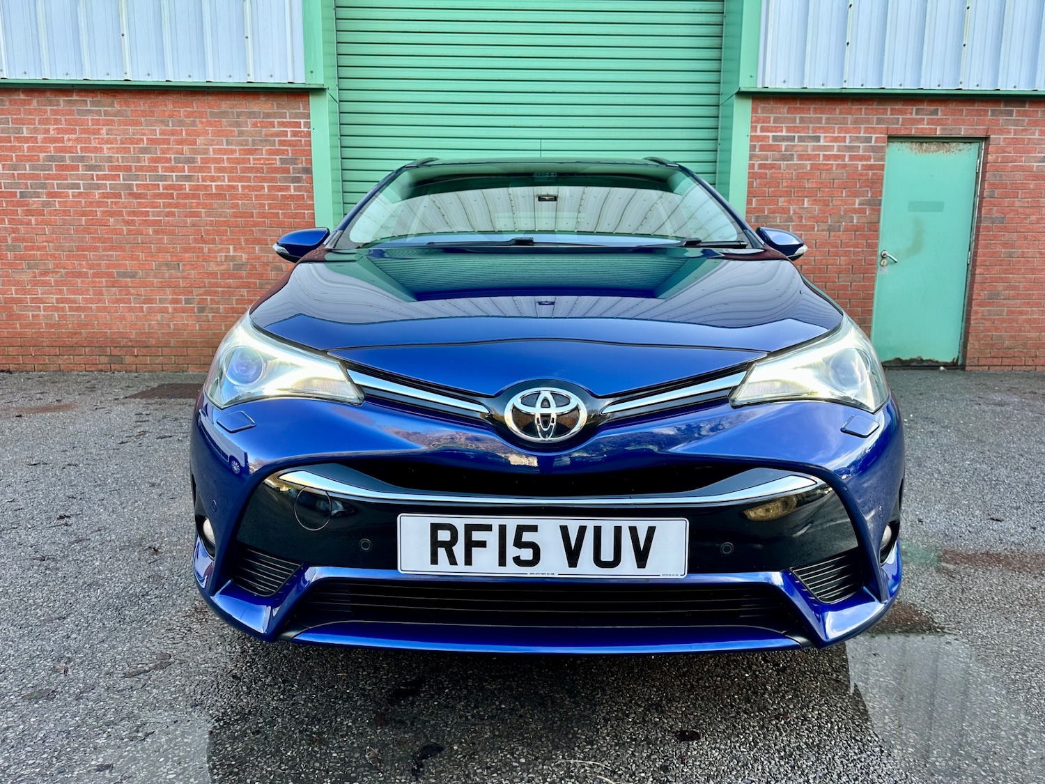 Used Toyota Avensis 2015 for sale - 77310886: Photo 17