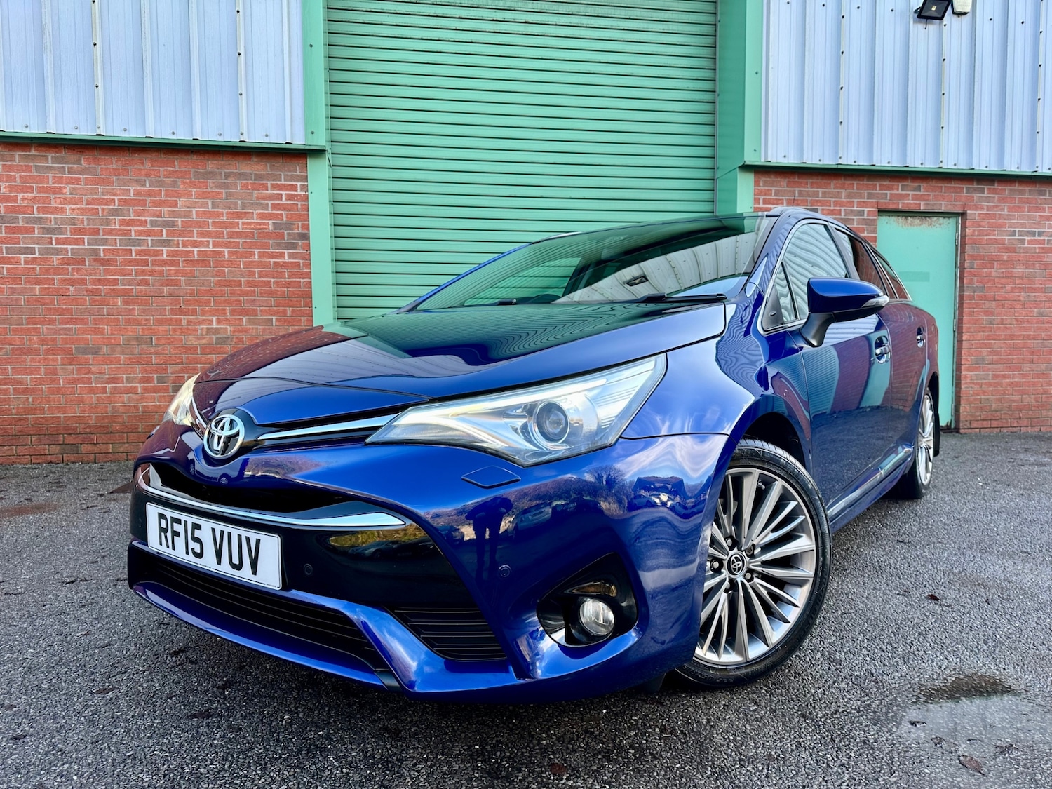 Used Toyota Avensis 2015 for sale - 77310886: Photo 8