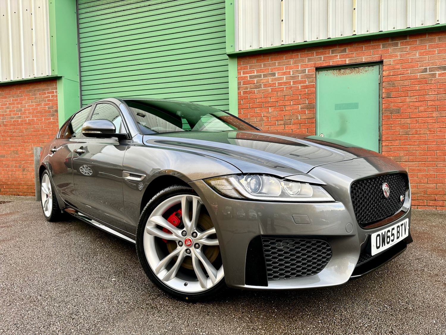 Used Jaguar XF 2016 for sale - 76789505: Photo 1