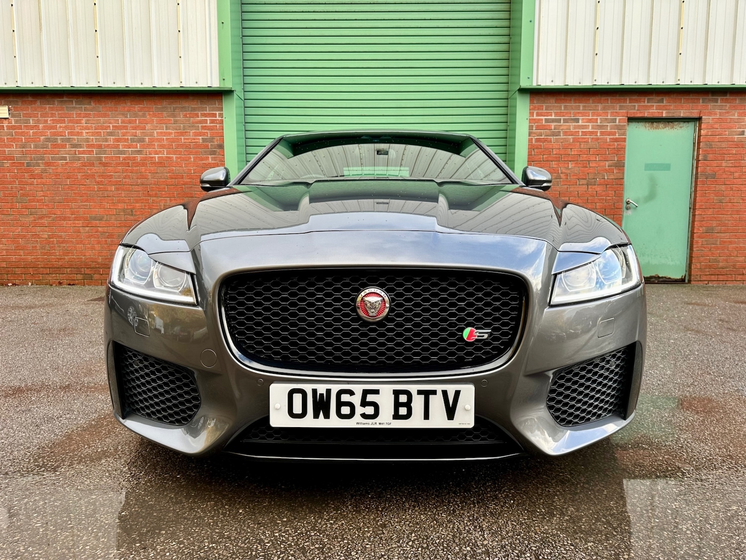 Used Jaguar XF 2016 for sale - 76789505: Photo 16