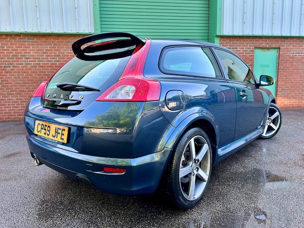 Used Volvo C30 2009 for sale - 74609387: Photo 8