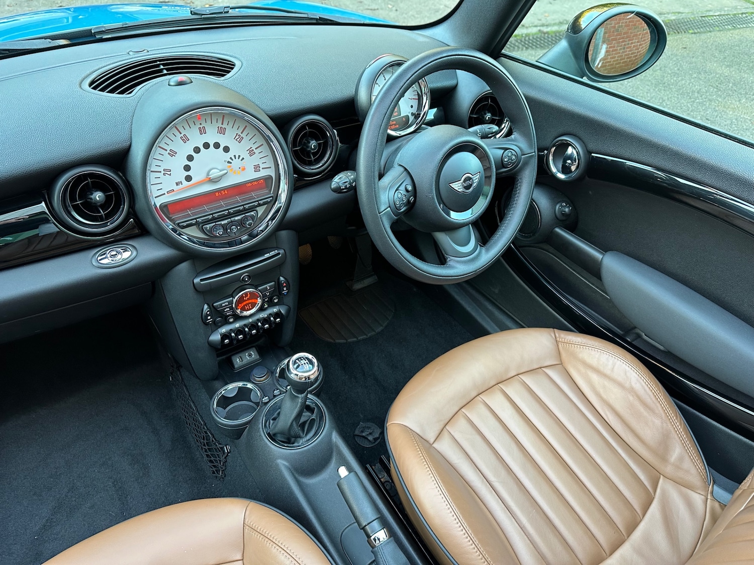 Used MINI Convertible 2014 for sale - 76598002: Photo 10