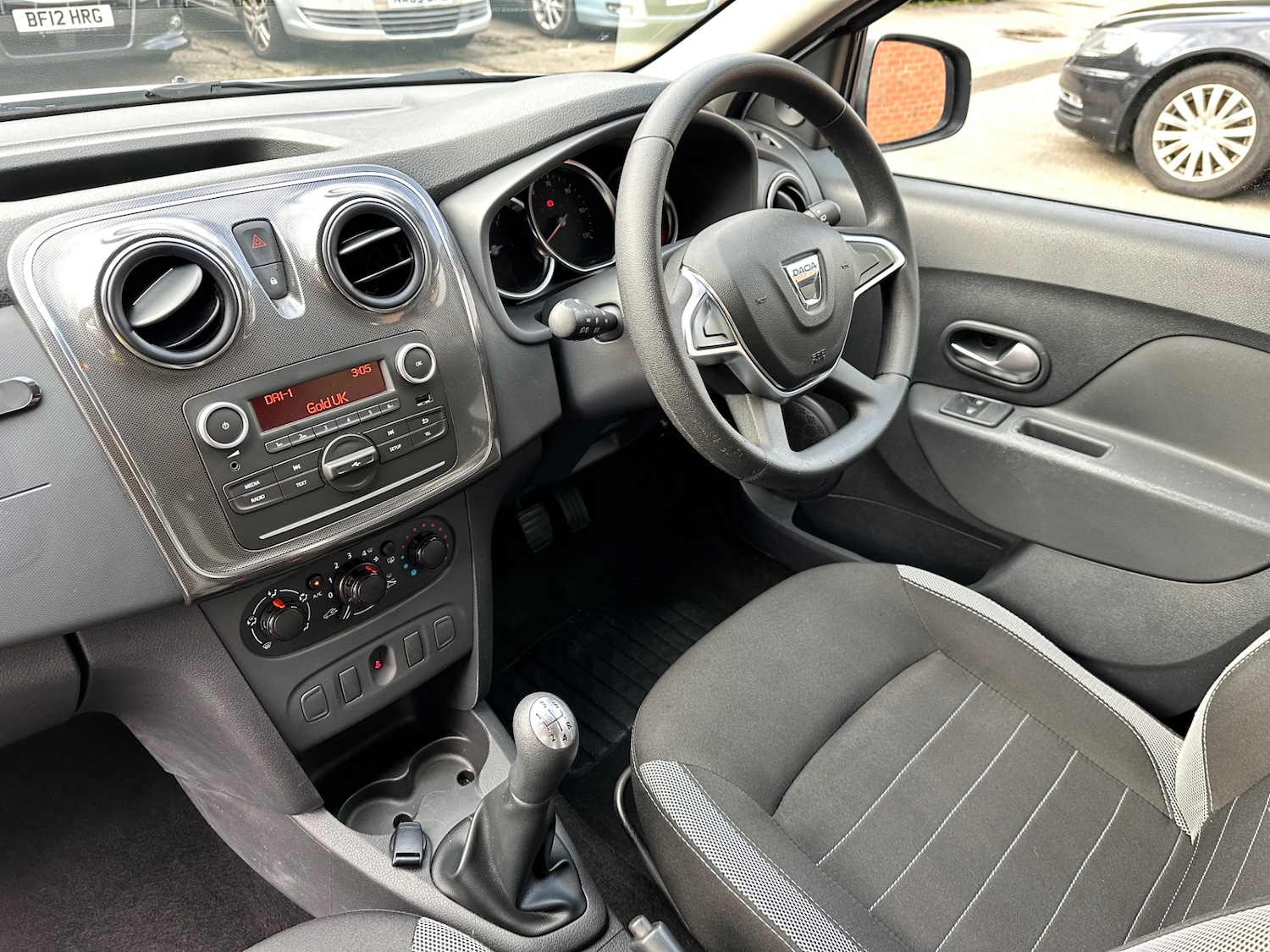 Used Dacia Sandero Stepway 2019 for sale - 77729039: Photo 11