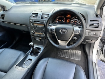 Used Toyota Avensis 2009 for sale - 75919515: Photo
