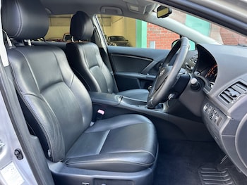 Used Toyota Avensis 2009 for sale - 75919515: Photo