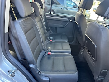 Used Volkswagen Touran 2013 for sale - 76606119: Photo