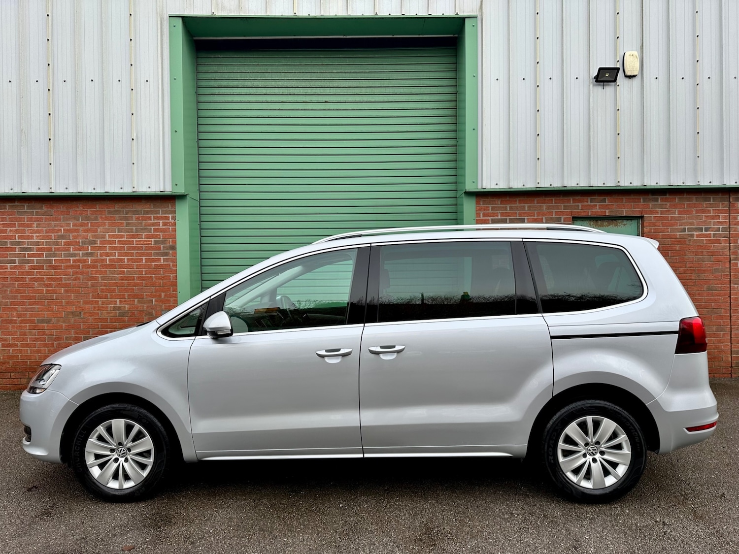 Used Volkswagen Sharan 2017 for sale - 77438814: Photo 11