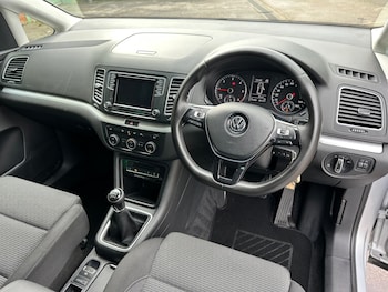 Used Volkswagen Sharan 2017 for sale - 77438814: Photo