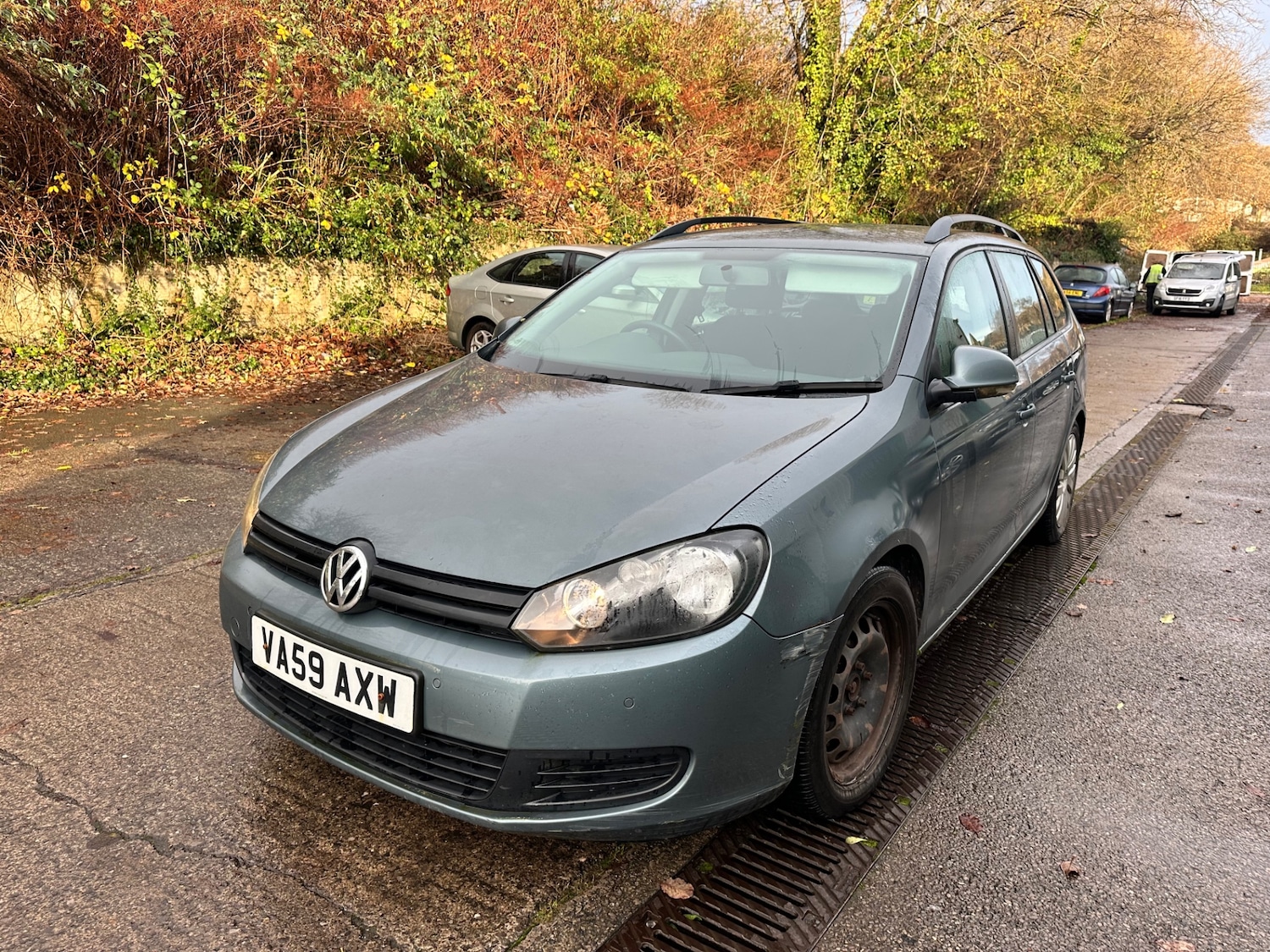 Used Volkswagen Golf 2009 for sale - 76951410: Photo 2