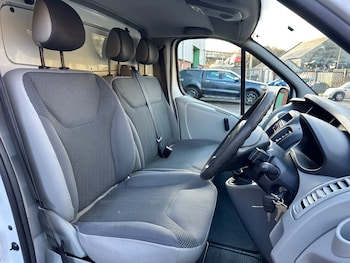 Used Vauxhall Vivaro 2013 for sale - 76934896: Photo