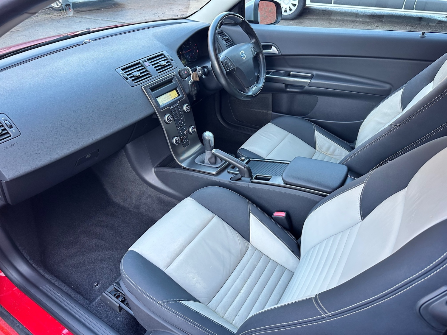 Used Volvo C30 2010 for sale - 77220604: Photo 16