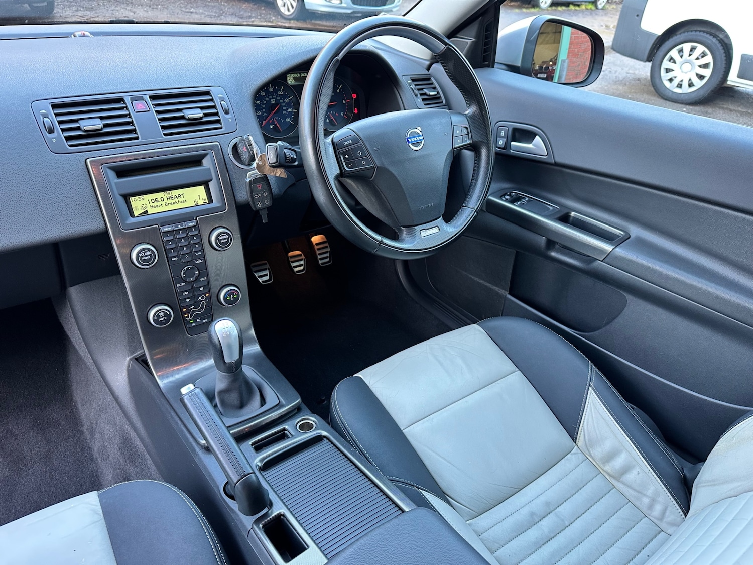 Used Volvo C30 2010 for sale - 77220604: Photo 9