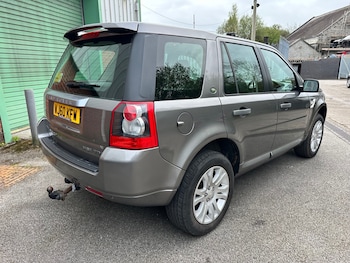 Used Land Rover Freelander 2010 for sale - 78198059: Photo