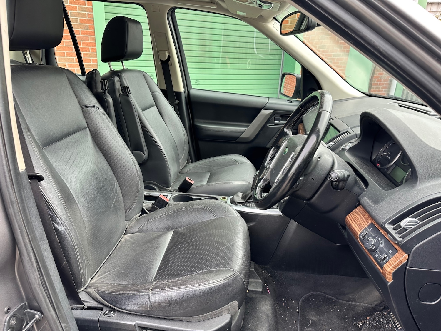 Used Land Rover Freelander 2010 for sale - 78198059: Photo 6