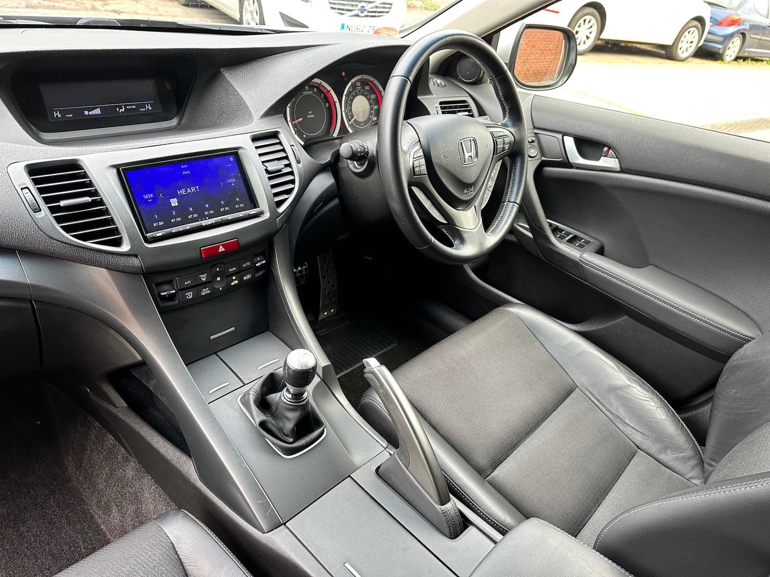 Used Honda Accord 2014 for sale - 78011985: Photo 11